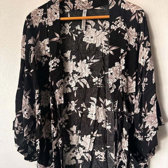 Spiritual Gangster Kimono Womens One Size Floral Cover Up Maya Bohemian Robe - Picture 11 of 16